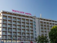 Mercure Braga Centro Hotel Hotels near Santa Maria de Braga Cathedral