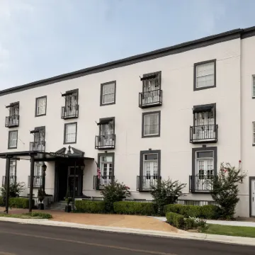 Old Capitol Inn Hotels near Jackson Convention Complex