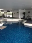 Lakes Hotel - piscina