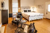 Harbor House Inn Hotels in Santa Barbara