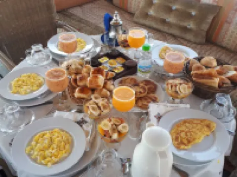 パレ ドット スイーツ ＆ スパ フェズ フェズのホテル