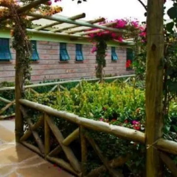 Maanzoni Lodge