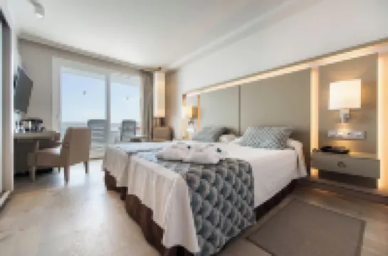 Spring Hotel Vulcano โรงแรมใกล้playa de la americas