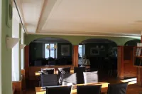 Goldener Schlüssel Altdorf - breakfast