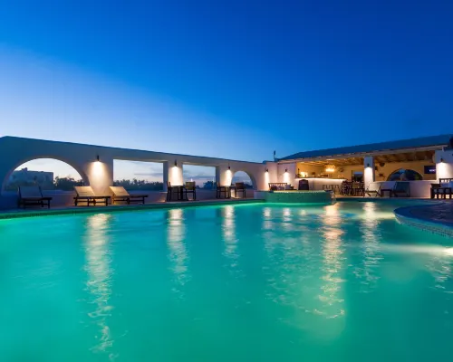 Dolphin Kastraki Studios Hotels near Agiassos Beach