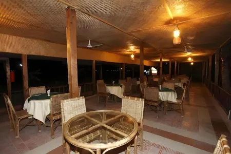 Symphony Palms Beach Resort and Spa