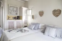 Portes Houses فنادق في Skhoinoussa