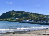 3 Bed Cottage - Sleeps 6 - Pets - Garden - Parking Hotels in Larne