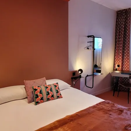 Seakub Hotel Отели рядом с достопримечательностью «Парк Пале Де конгре»