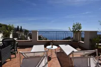 Hotel Condor Hotels in Castelmola