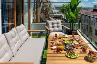 Monnas Suite - Kitchens