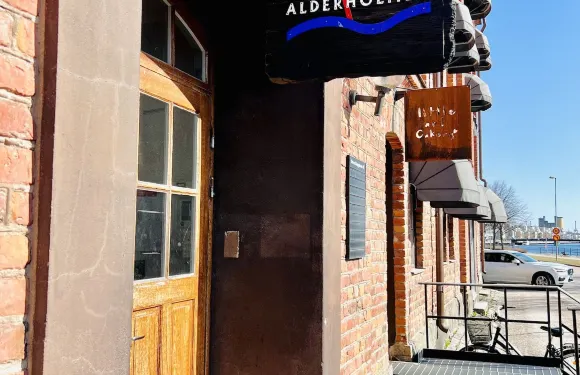 阿爾德霍爾曼酒店