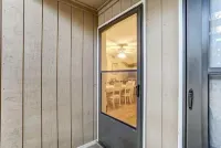 Amelia Landings Condo, Easy Access to the Pool and Short Walk to the Beach by RedAwning