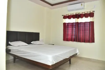 Hotel Kalika Residency - Akkalkot Hotels near Yallamadevi Temple Akkalkot