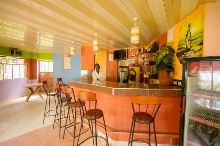 Engo Airport Resort Kitale Отели в г. Эндбесс