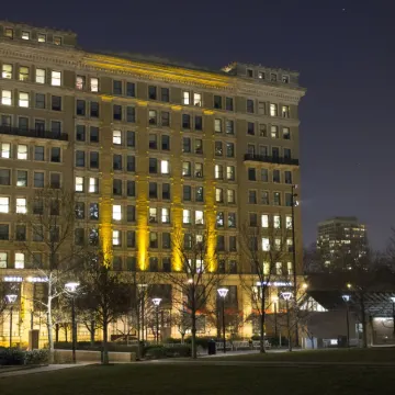 Kimpton HOTEL MONACO PHILADELPHIA by IHG Отели рядом с достопримечательностью «Зал Независимости»