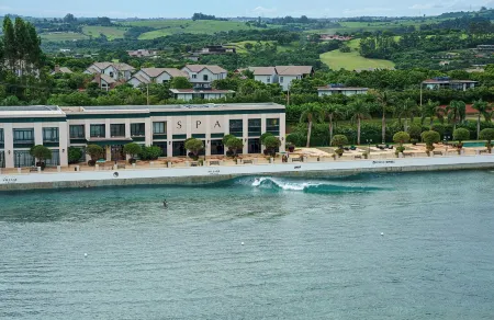 Boa Vista Surf Lodge