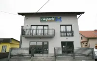 Filipovic Rent a Car & Apartments Hotels in 