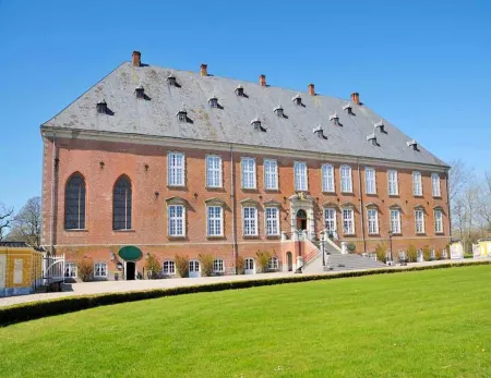 Liebevoll Eingerichtete Ferienwohnung in Husum