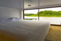 Pura Natura Riverside Hotels in der Nähe von Explore Limon