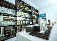 Tranquil Oasis - bar