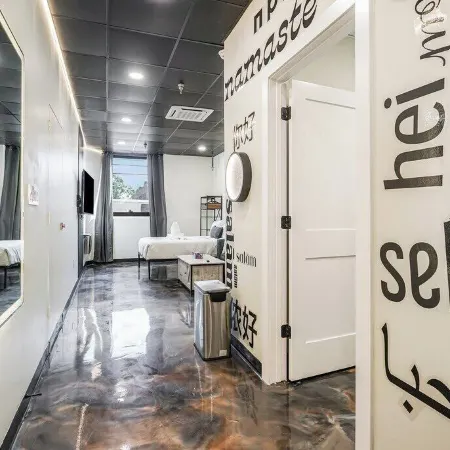 Melwood Suites Unit 104 Studio Отели рядом с достопримечательностью «Шейдисайд»
