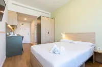 ホテル ニド マルバロッサ マルバロサ海岸周辺のホテル