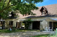 Domaine VALENQUERCY Hotels in Souillac