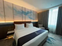 Grand Anara Airport Hotel Hotel a 