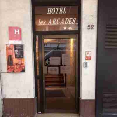 Hotel les Arcades Hotel Exterior