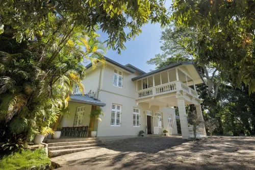 Mount Frenion Manor by Seven Angels Kandy Hotels in Galagedara