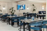 Polar Bear Hotel