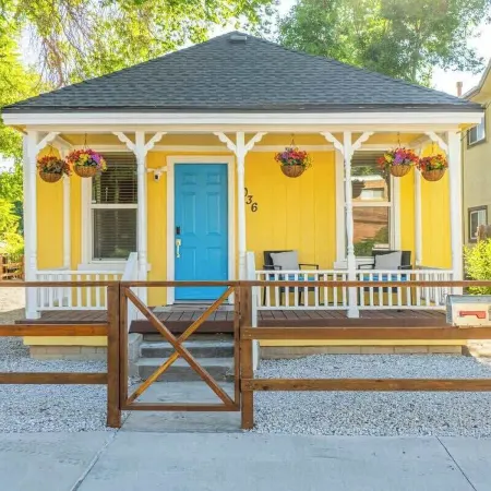 Charming Family 2Br Midtown Reno - Pets Welcome
