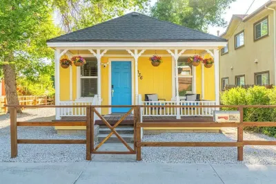 Charming Family 2Br Midtown Reno - Pets Welcome Hotels in 