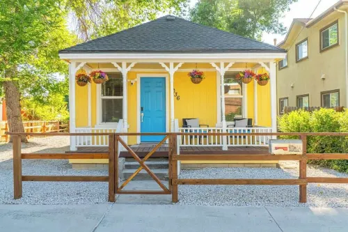 Charming Family 2Br Midtown Reno - Pets Welcome