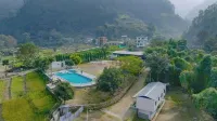 River Beach Resort Hotels in Darechok