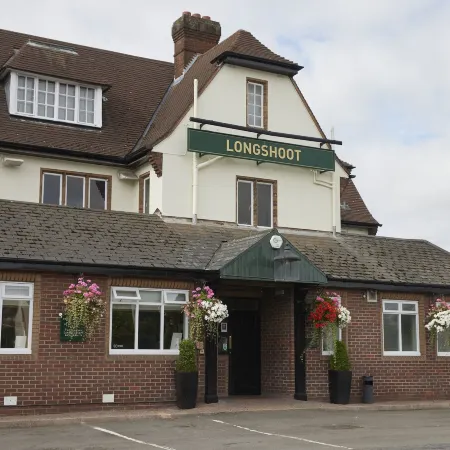 The Longshoot