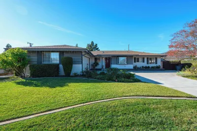 Luxury Estate with Sparkling Pool & Elegant Amenities Hotels in Glendora