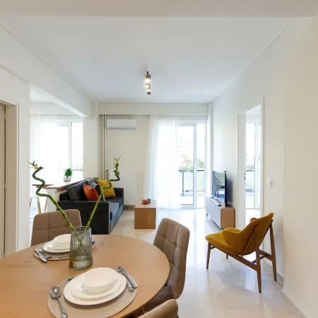 Modern 2-bedroom Apartment in Downtown Glyfada