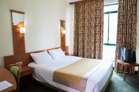 Gorillas Lake Kivu Hotel