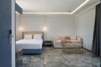 Acropol Golden Suites - balcony