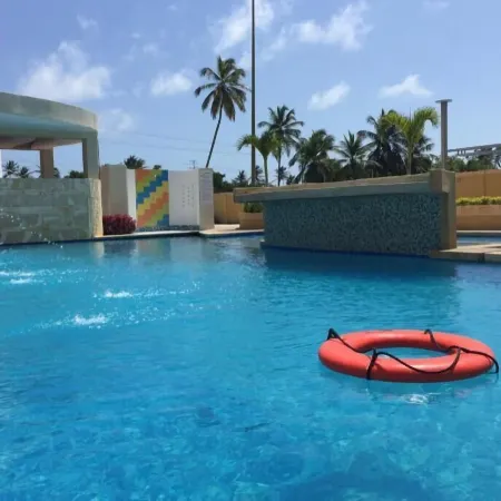 Hotel Aventura Suites