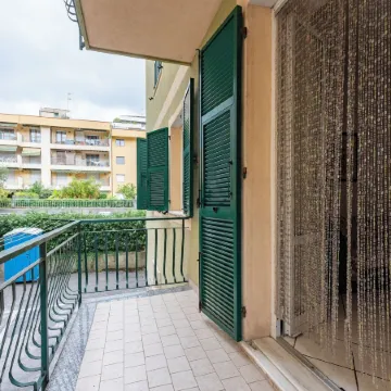 Joivy Cosy Flat with Parking in Chiavari