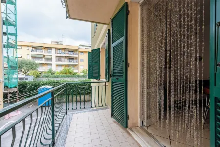 Joivy Cosy Flat with Parking in Chiavari