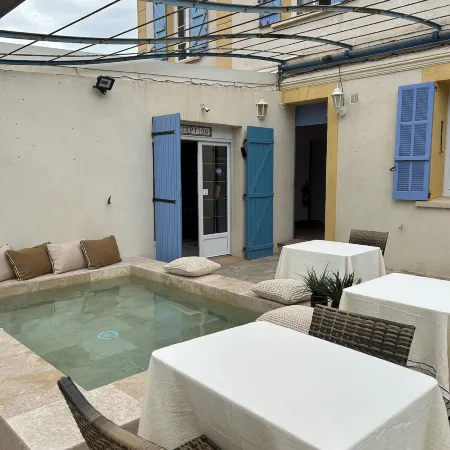 Hôtel l'Escale Au Soleil