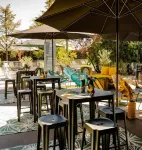 Le Safari Hotel Restaurant