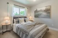 @ Marbella Lane - 舒適現代住宅，放鬆設計和游泳池