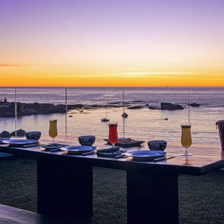 Clifton Yolo Spaces – Clifton Private Beach Villa
