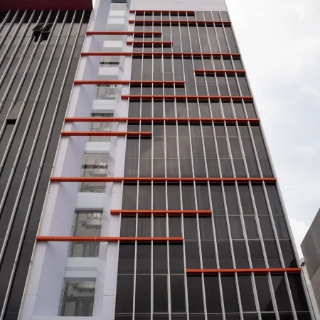 Grand G7 Hotel Pasar Baru Отели рядом с достопримечательностью «Мечеть Istiqlal»