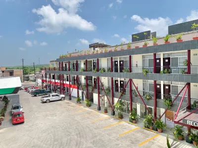 Hotel Yorio INN Hoteles cerca de Way Up Tuxpan